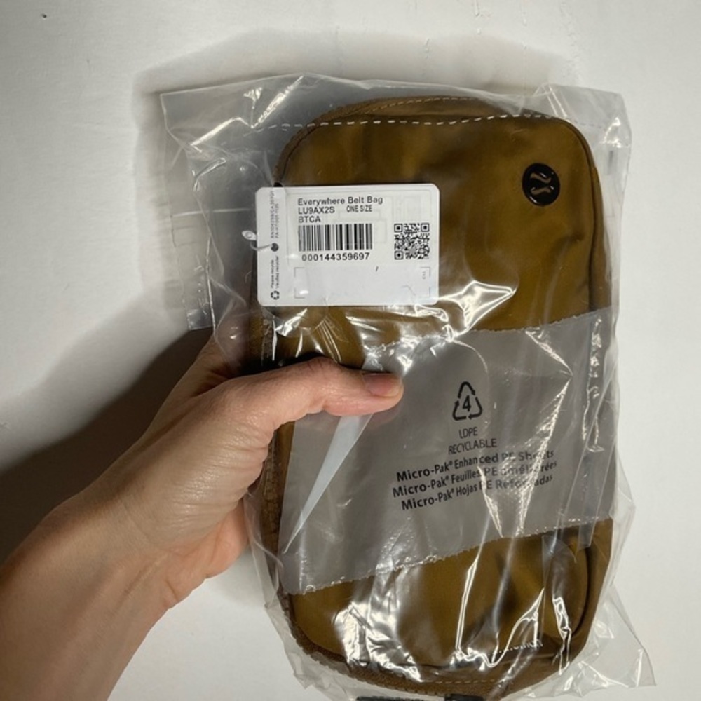 lululemon athletica Small Travel Pouch in Brown - Picture 4 of 5